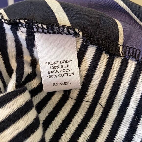 3/$20 Banana Republic Fancy Tank silk/cotton - Picture 7 of 8